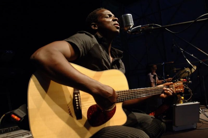 Interview/ Tom Ozzy, artiste-chanteur révèle :«Mon rythme ‘’Yigbagnoua’’ est plus original que le Zézé Pop»